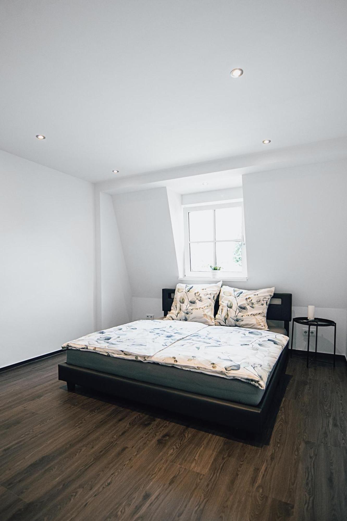 Ferienwohnung Schleicher Mit Klimaanlage Zirndorf Exterior foto